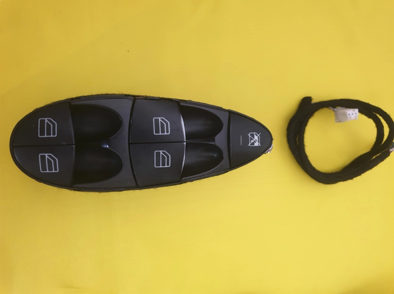 Mercedes w211 e200 cam butonu orjinal ÇIKMA a2118219951 KİLİT ARIZALI